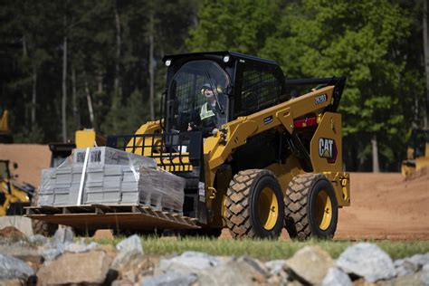 cat skid steers 2021